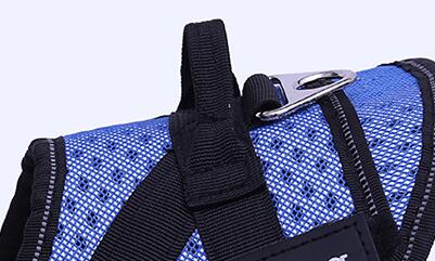 Adjustable dog traction chest and back