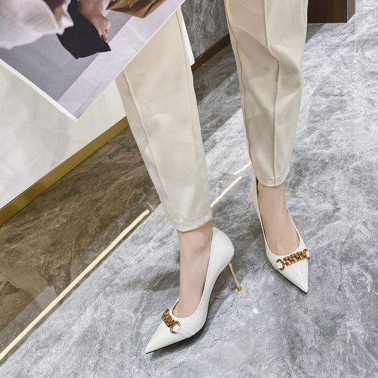 Professional Pointed Toe Metal Buckle Shoes
