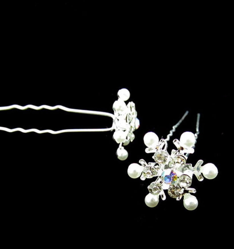 Snowflake style with drill hairpin