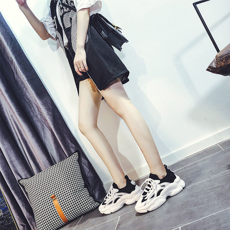 Women's Thin Lace-up Breathable Casual Sneakers