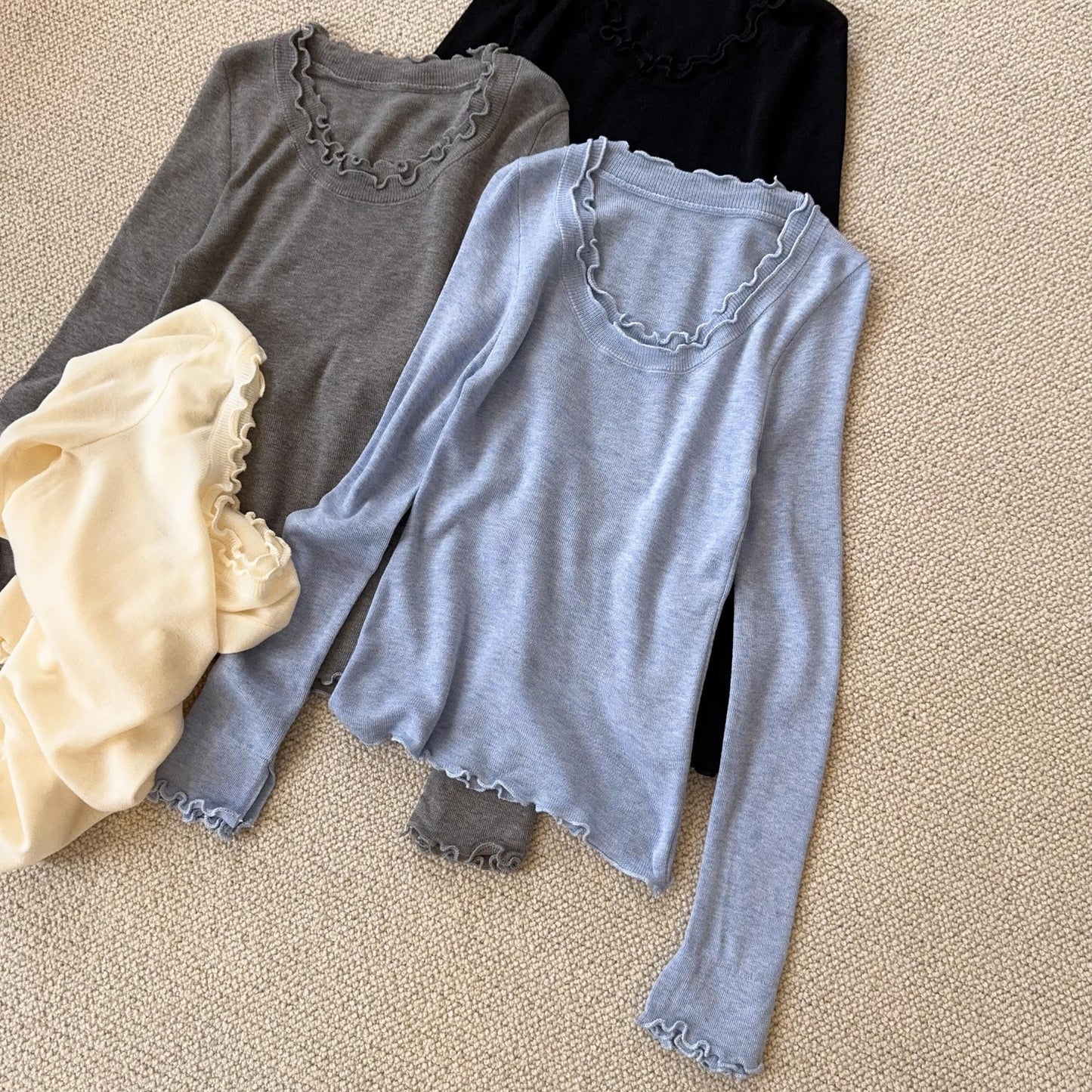 Women's Autumn And Winter Design Soft And Skin-friendly Base Shirt