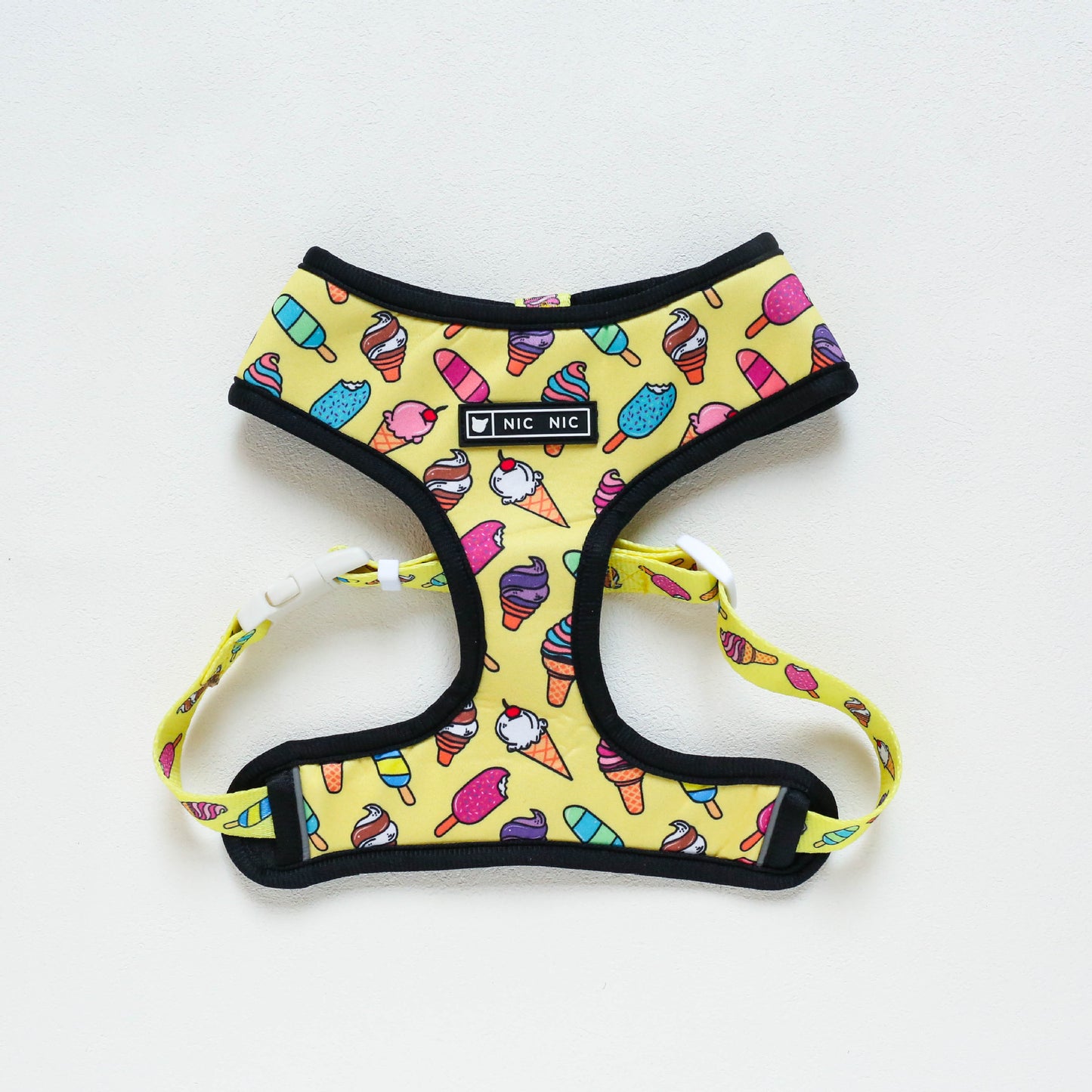 Outlaw chest strap
