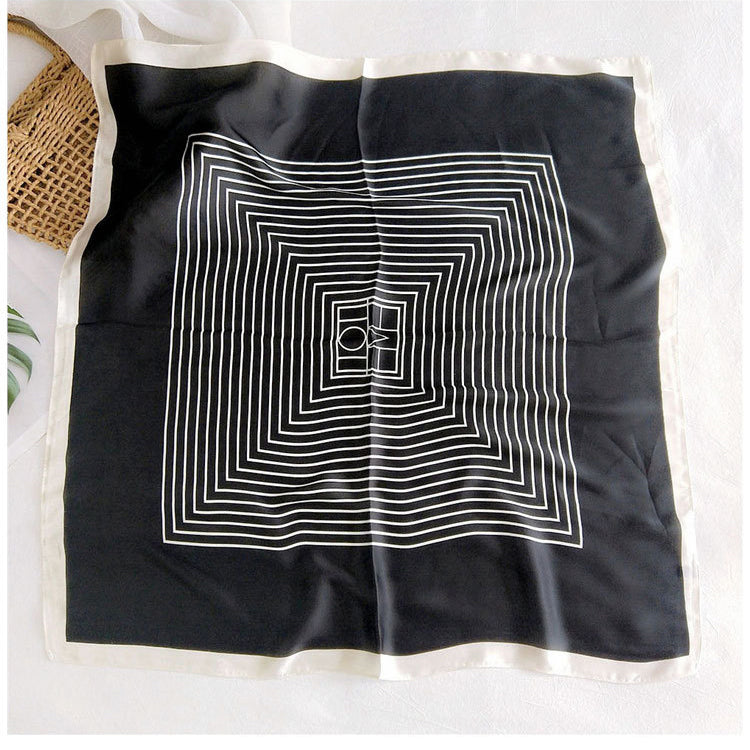 Simple temperament small square