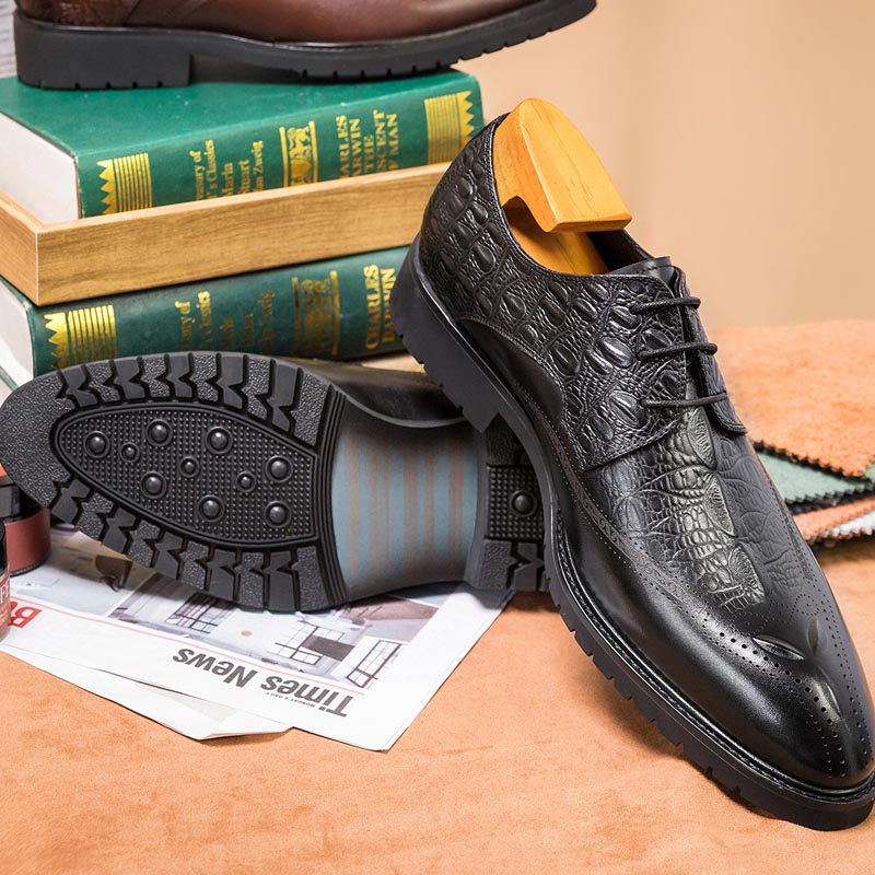 Carved Business Casual Men's Cowhide Leather Shoes