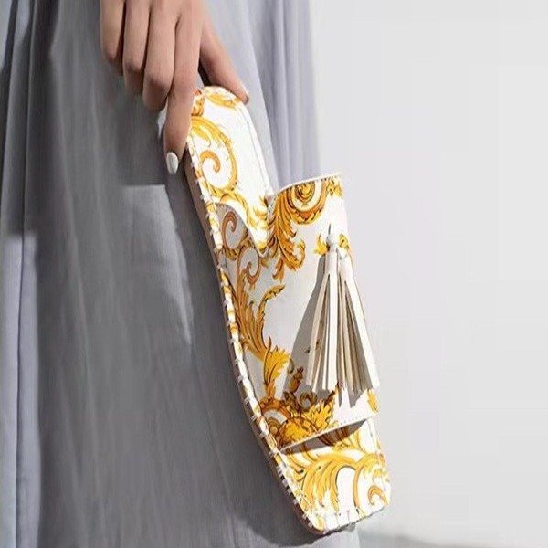 Cross-border New Women's Sandals And Slippers With Flat Heel And Square Toe