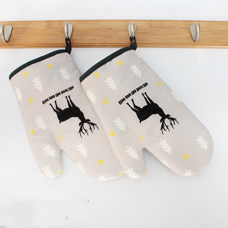 Thickened microwave oven gloves
