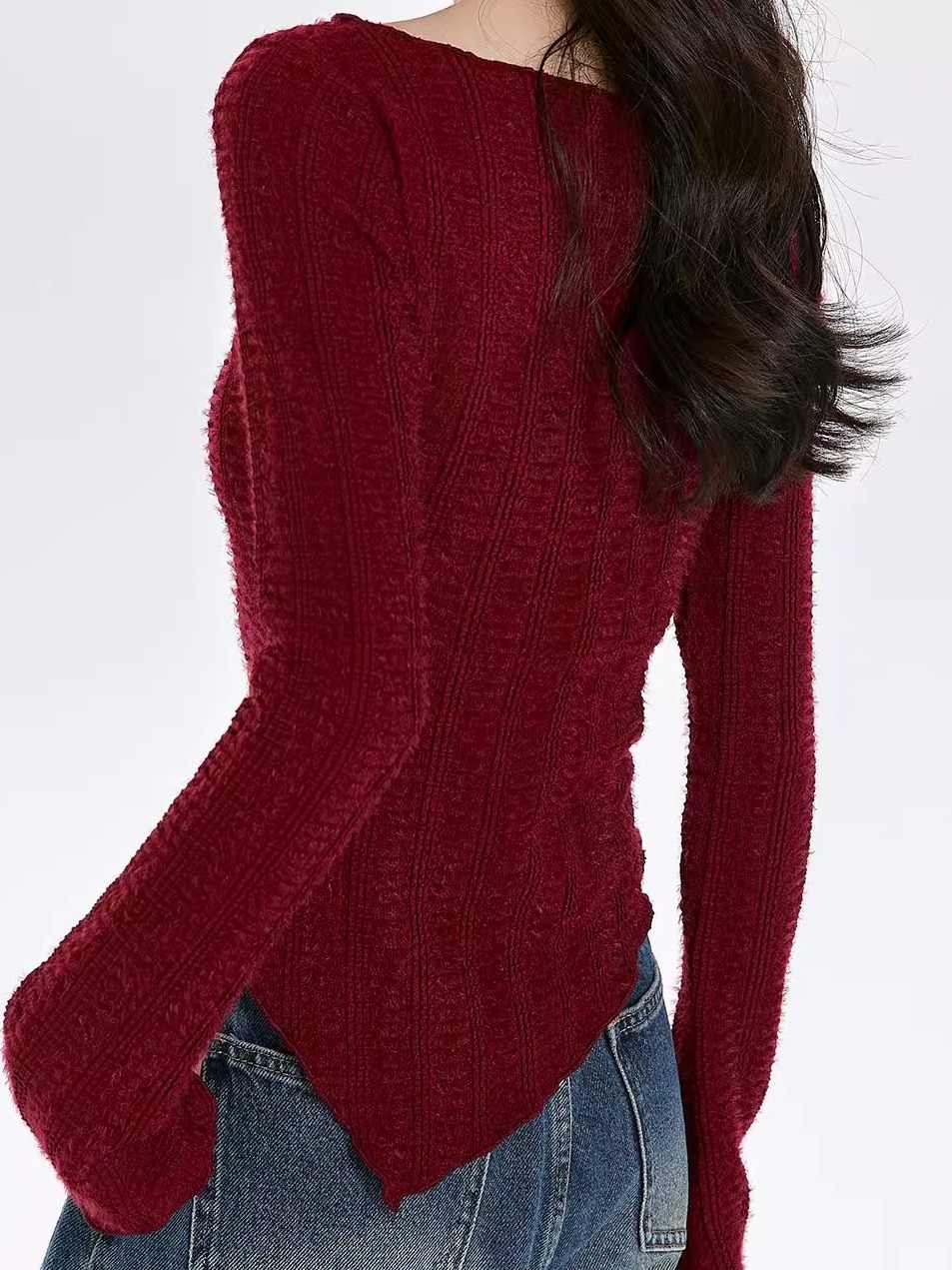 Red Vintage-style Design-forward Long-sleeve Knit Top A Slim-fit Base Layer