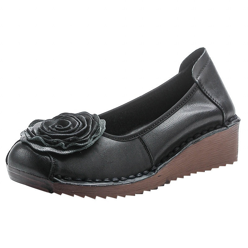 Handmade Leather Womens Shoes In Ethnic Style