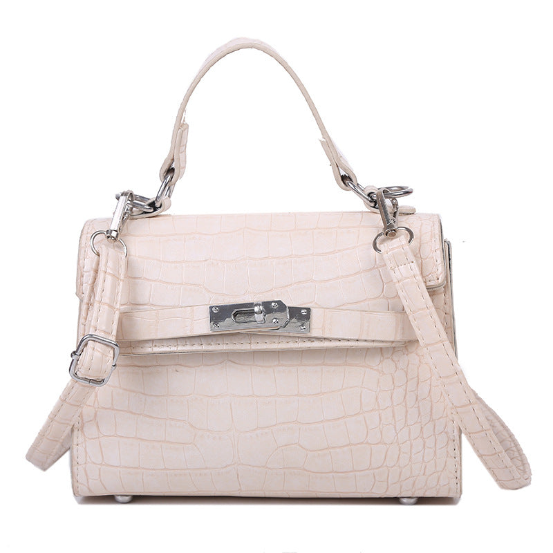 Net red fashion shoulder messenger bag