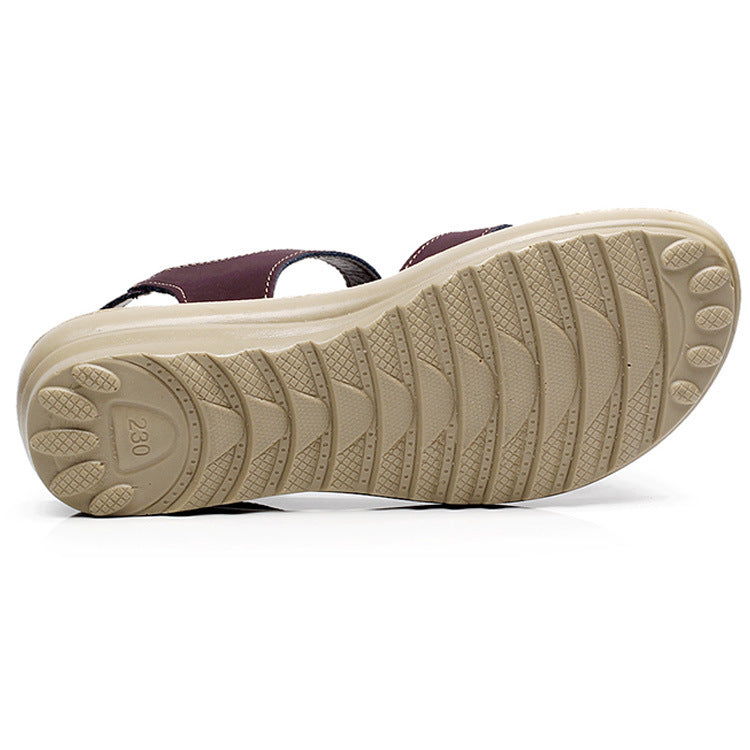 Middle-aged and elderly mother sandals