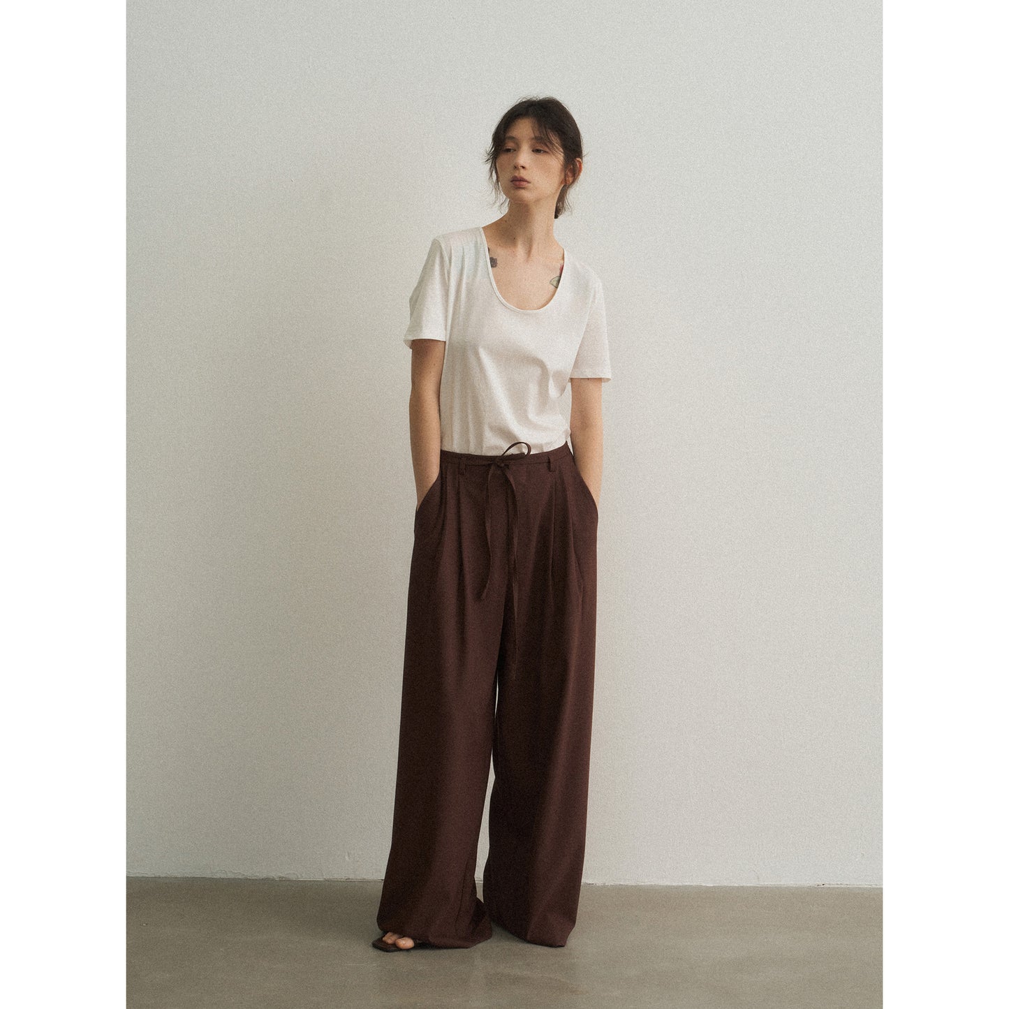 New Commuter Design Anti-wrinkle Waist-free Adjustable Waist Strap Wide-leg Pants