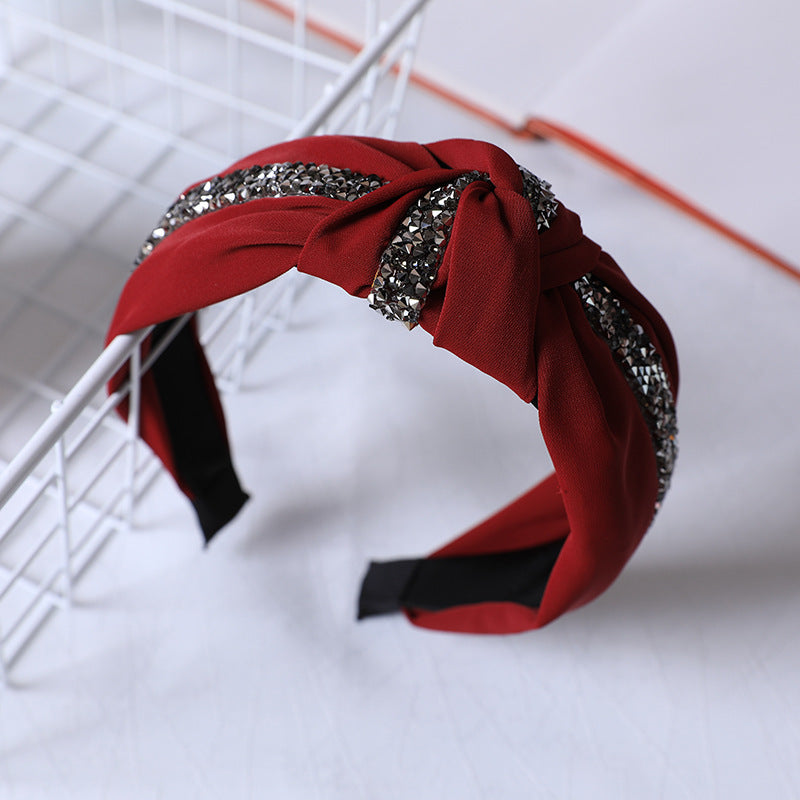 Simple solid color diamond headdress