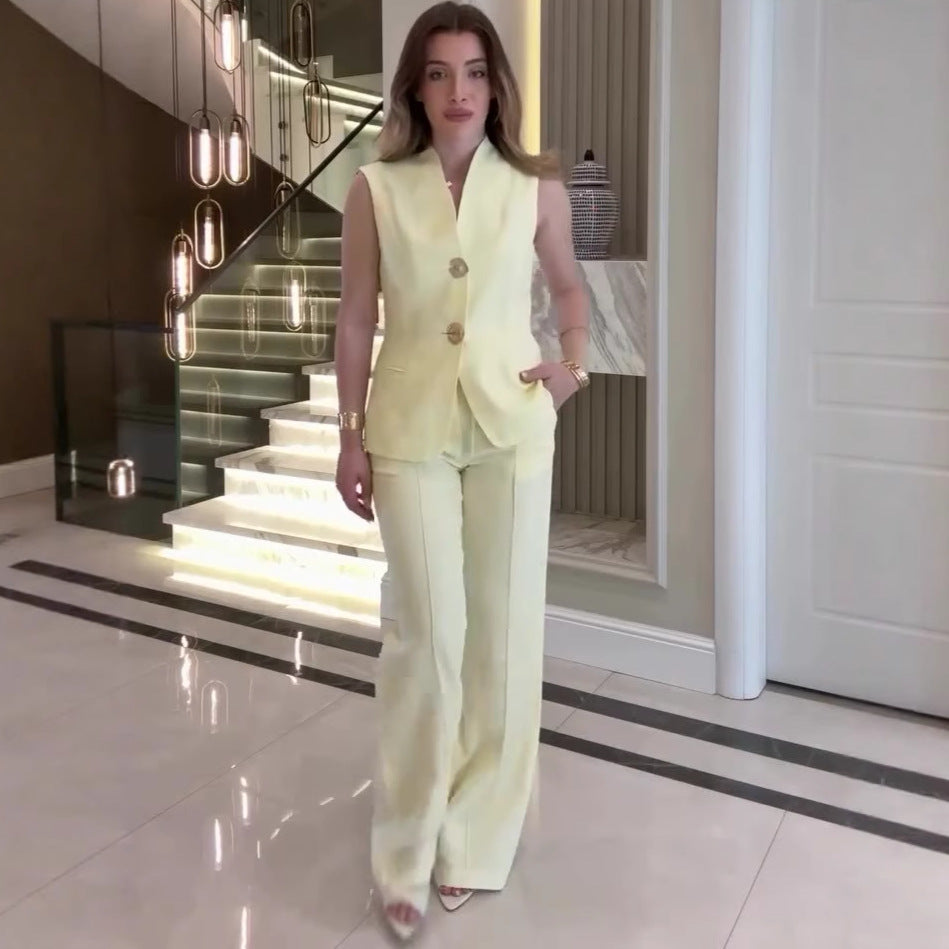 Casual Stylish Sleeveless Business Suit With A Professional Vibeincludes A Blazer And Tailored Trousers