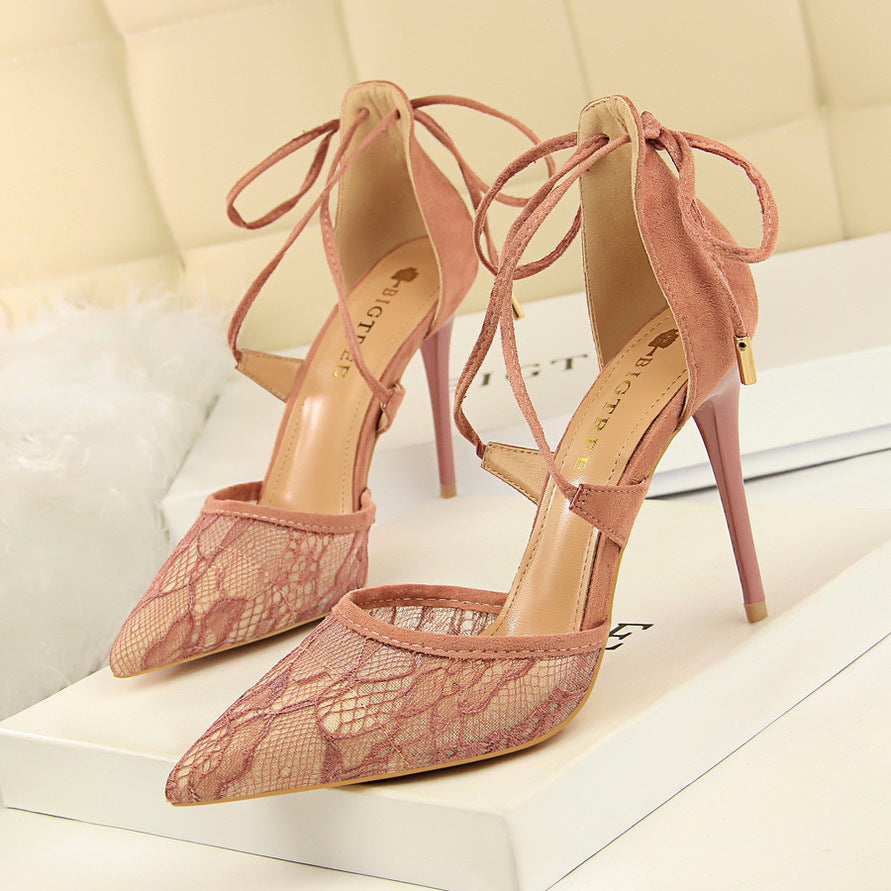 Mesh lace cross cut sandals