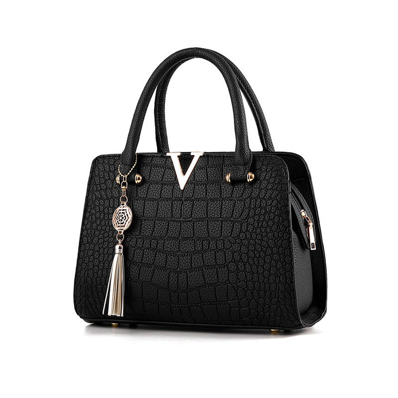 Casual wild handbag