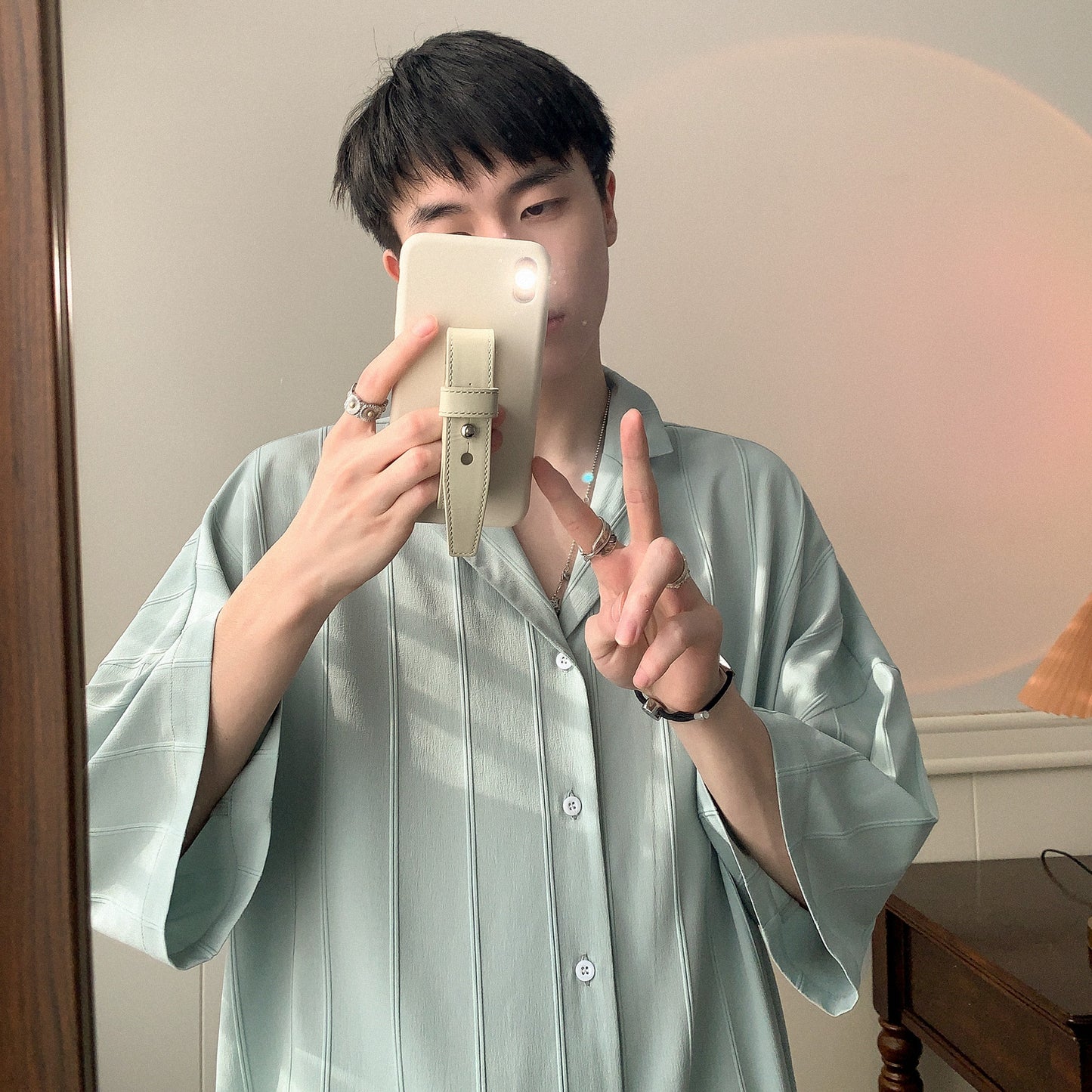 Men's Short Sleeved Summer Thin Solid Color High-end Striped Shirt