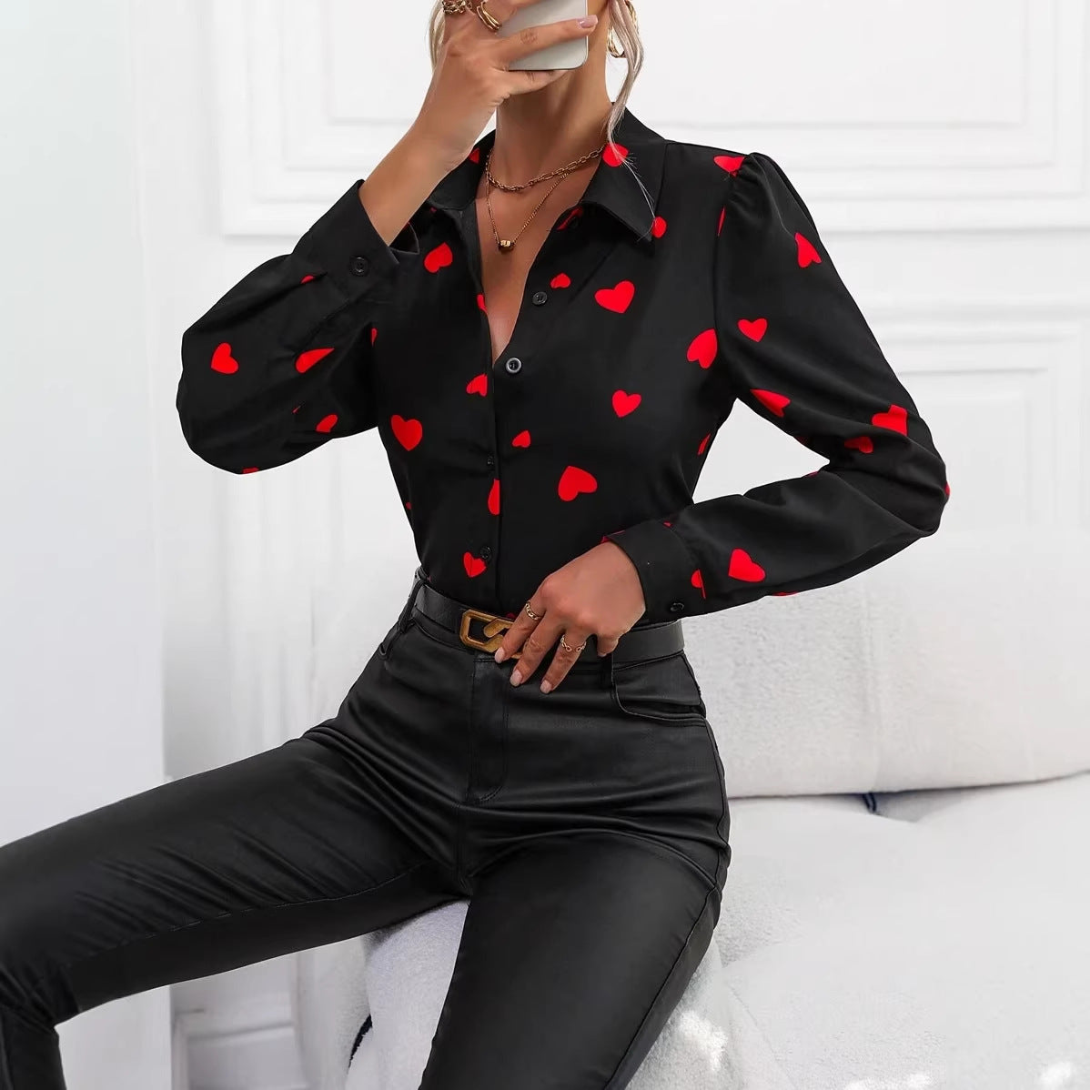 Casual Long-Sleeve Shirt With A Loving-Heart Print Top