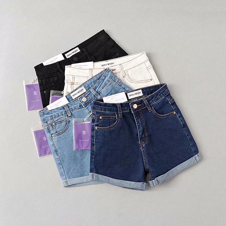 Raised hip denim shorts