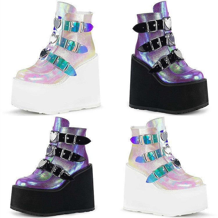 Women's casual shoes with high buckle