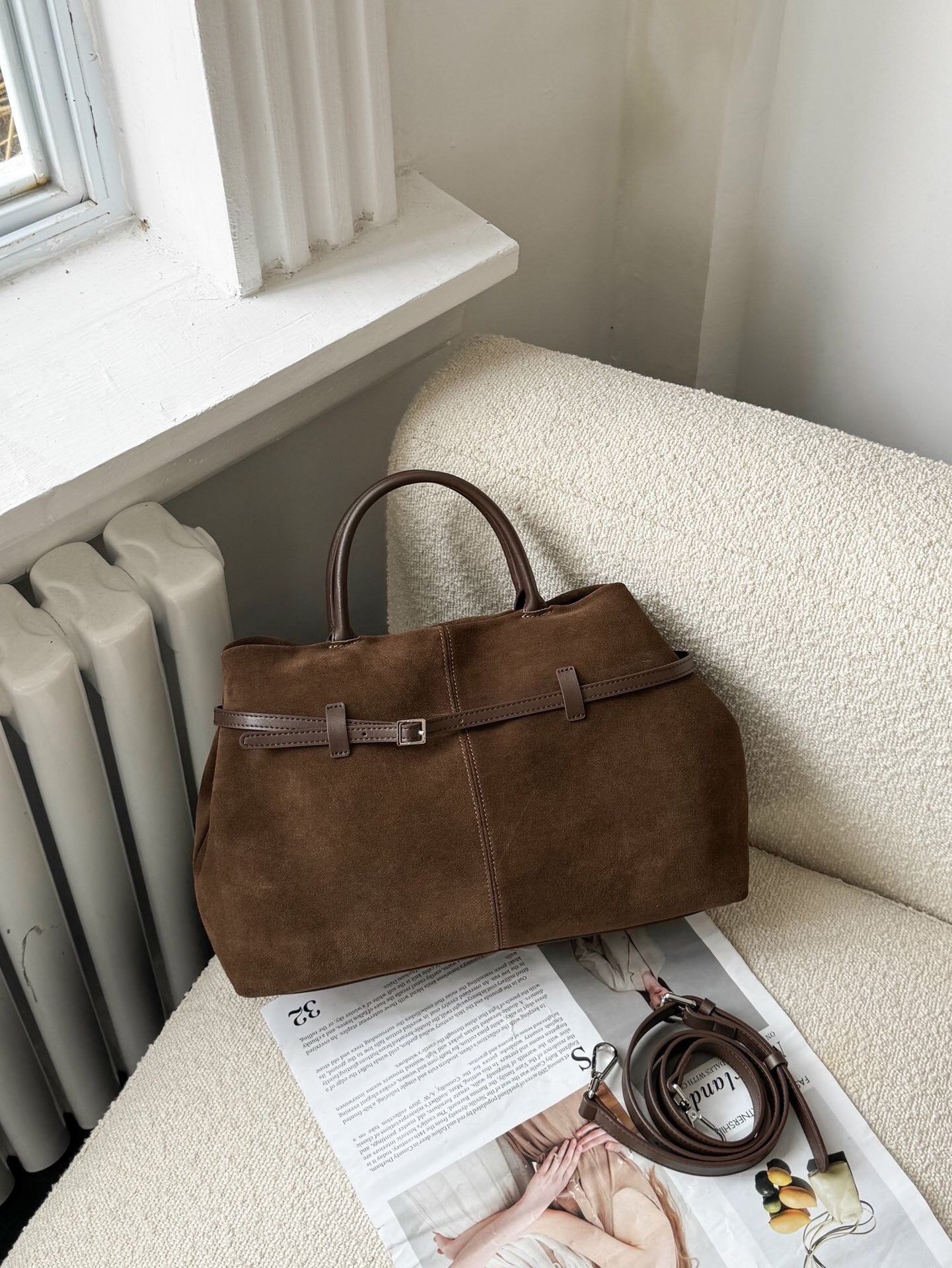 High-grade Suede Retro Easy Matching Commuter Frosted Portable Shoulder Crossbody Bag