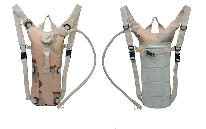 Camouflage shoulder bag