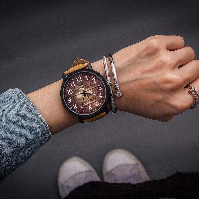 Fashion Casual Big Dial Belt Watch