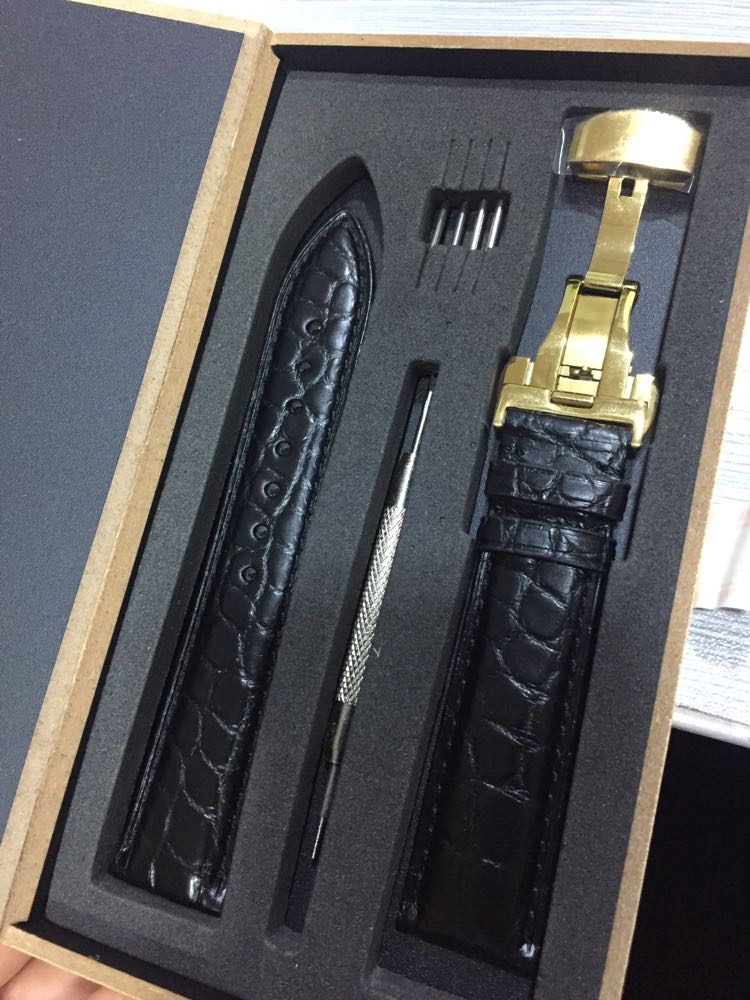 Leather watch strap