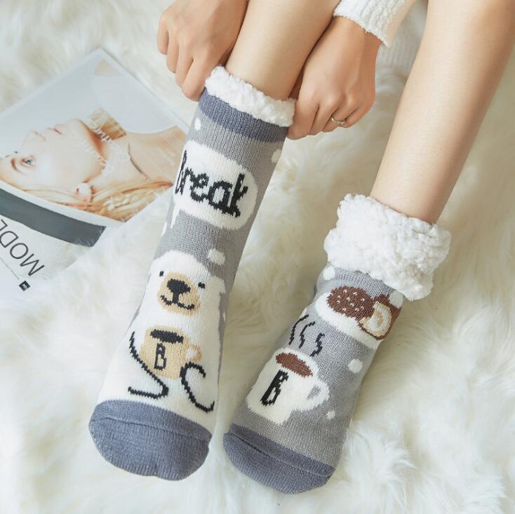 Warm And Plush Socks In Autumn And Winter