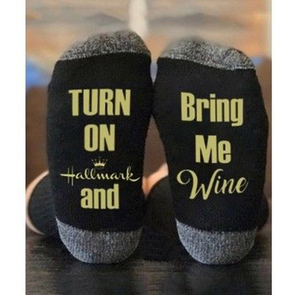 1Pair New Hallmark Movies Soft Socks Christmas Letters Printed Women Winter Warm Socks Gifts Hogard DC11