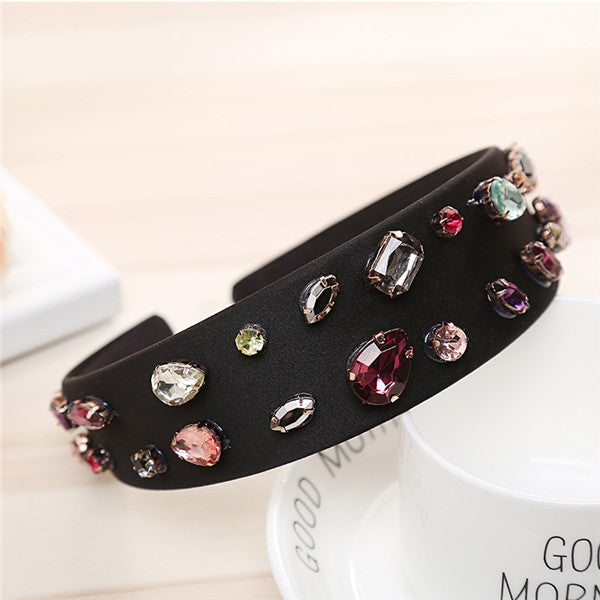 Wide-Edged Headband