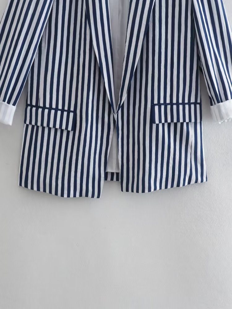 Ladies Lapel Stripe Pocket Trim Jacket