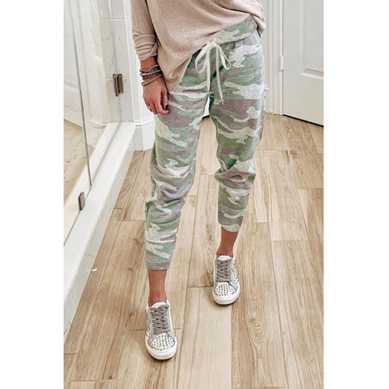 Camouflage print lace-up trousers