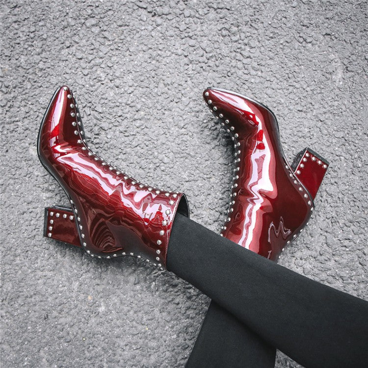 Pointed high-heeled Martin boots