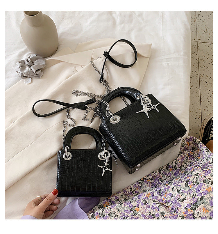 Fashion all-match portable chain shoulder messenger bag