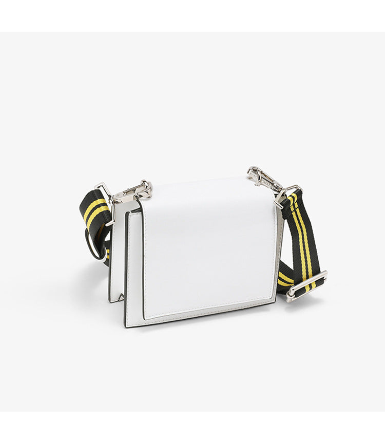 Portable shoulder bag