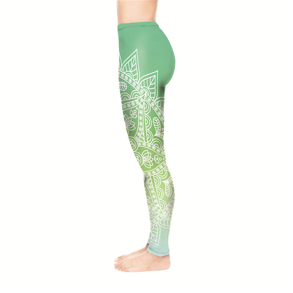 Totem print nine-minute pants