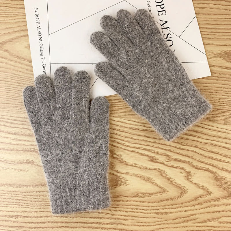 Warm cycling gloves for students