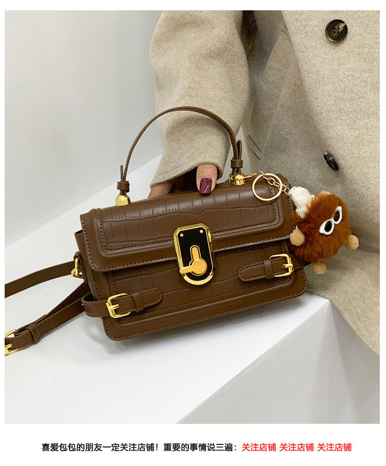 Women's Fashion Portable Shoulder Messenger Bag