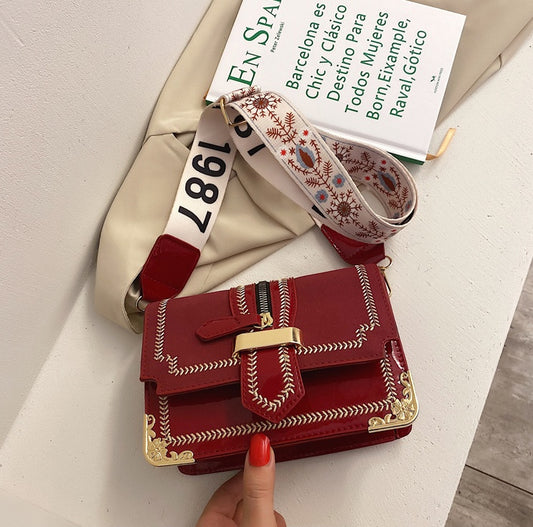 One Shoulder Bag Retro Broadband Crossbody Bag
