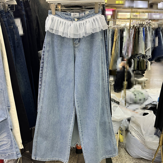 Jeans med brede ben, høj talje og blondesyninger