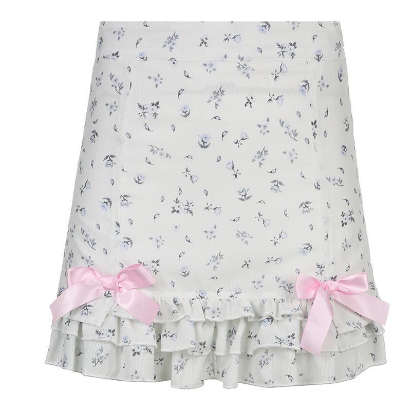 Women's Age-reducing Laminated Hem Skirt