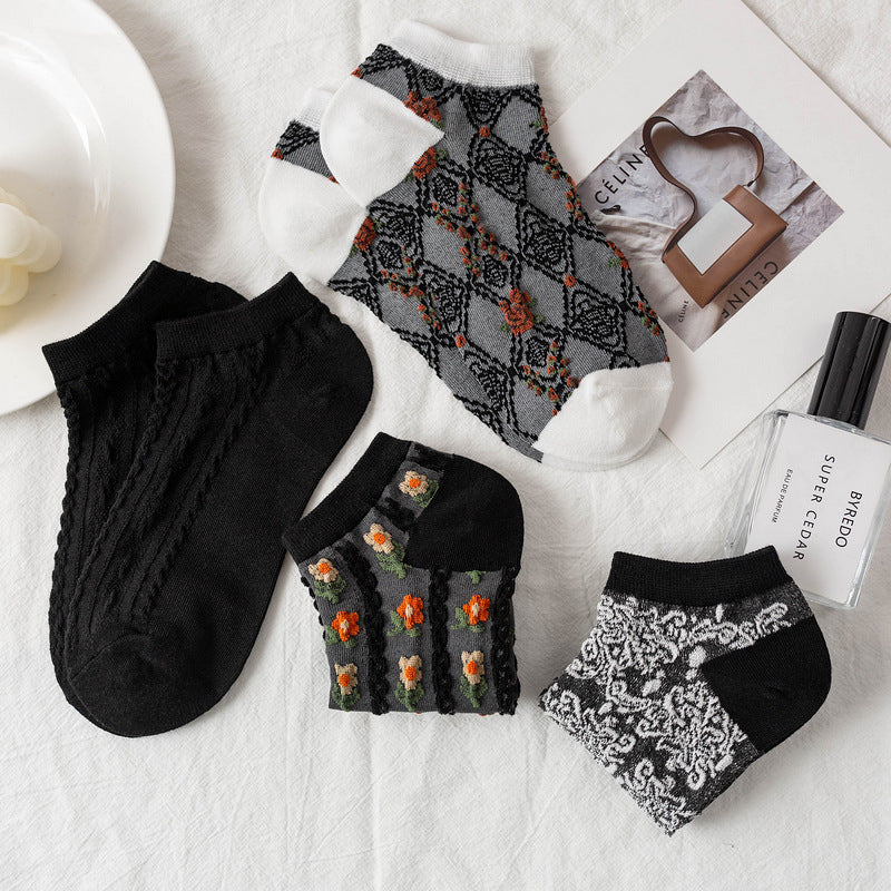 Women's Retro Ins Ultra-thin Card Silk Jacquard Mesh Boat Socks