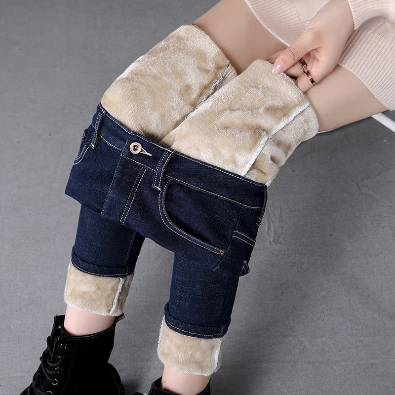 Korean version was thin and high-waisted pants