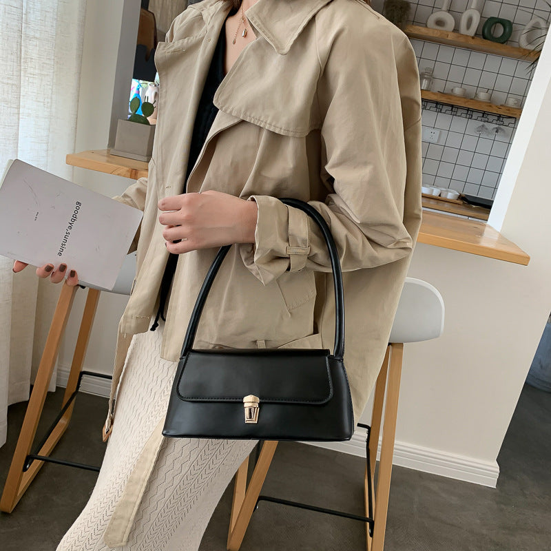 Western style underarm bag