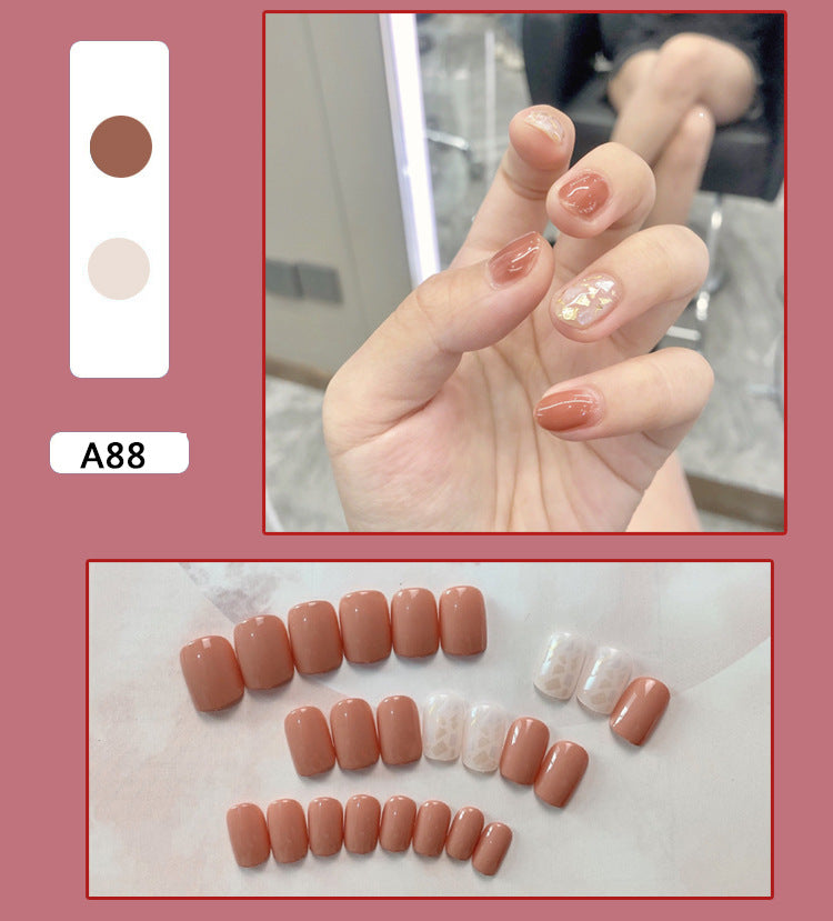 Wearable fake nail patch
