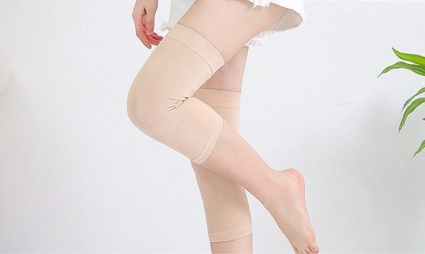 Warm knee protector for mountain biking