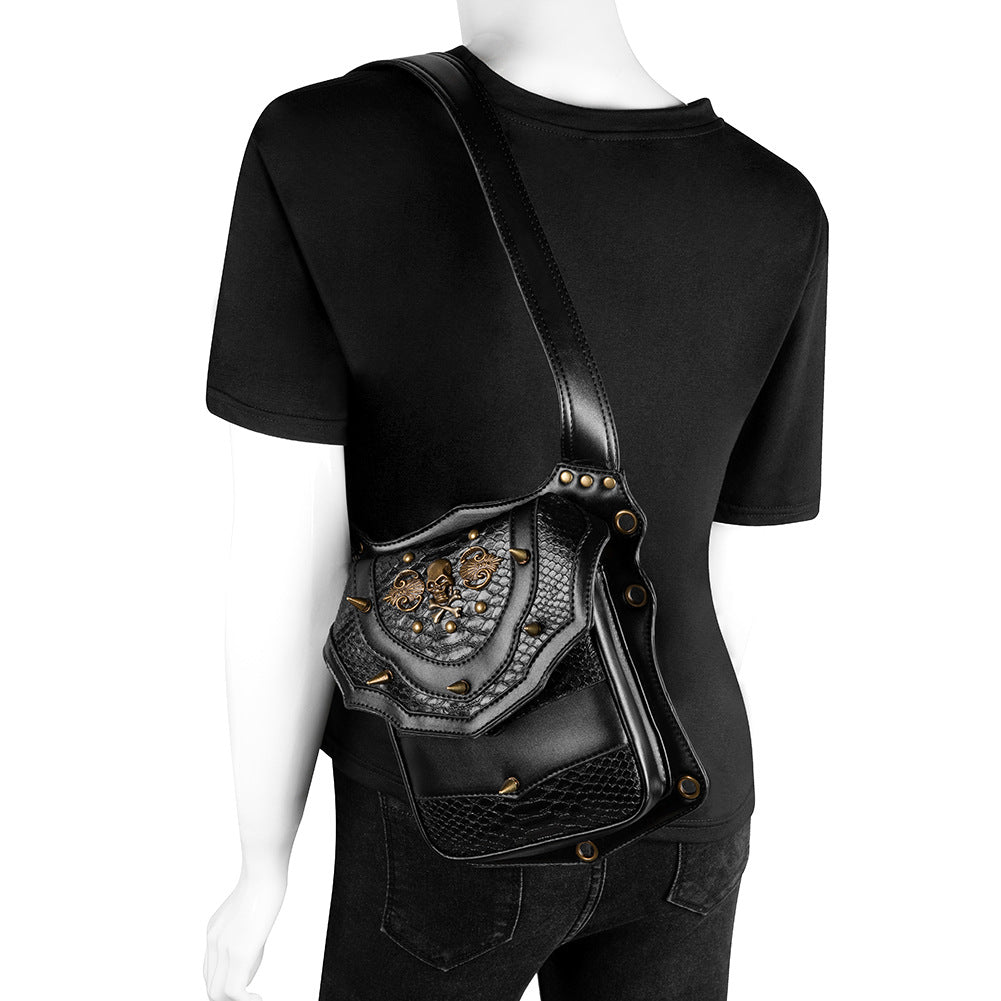 Euro American Punk Skull locomotive neutral outdoor waist bag