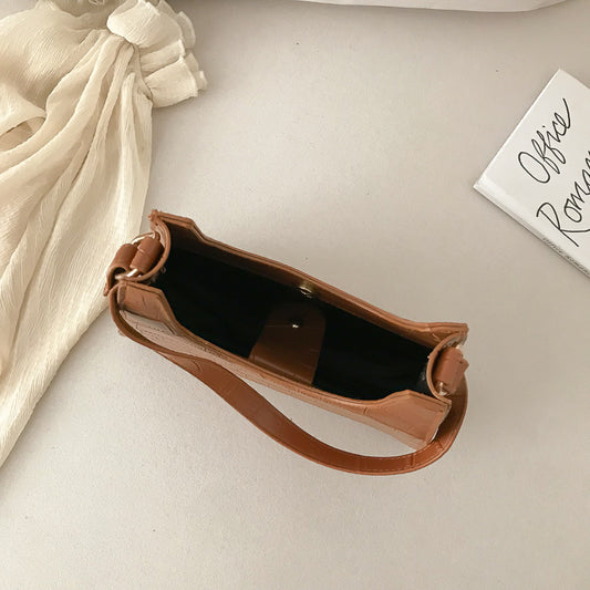 Fashionable One Shoulder Portable Small Square Bag