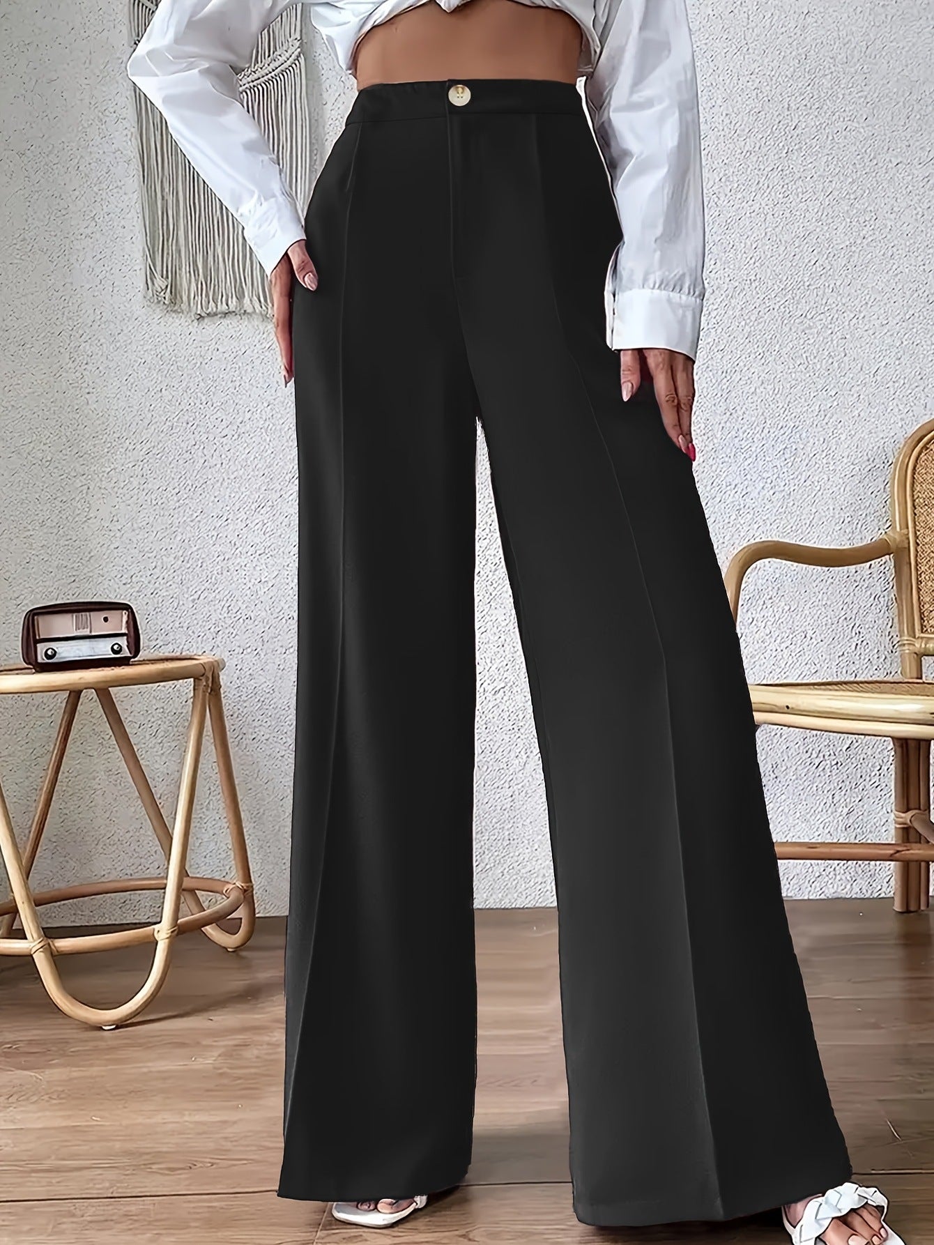 Elegant Buttoned-up Loose-fitting Straight-leg Suit Pants