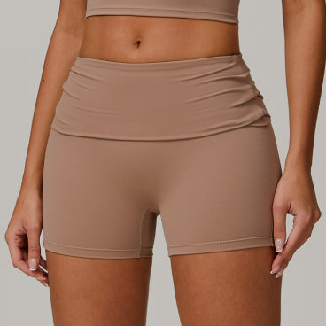 Foldede højtaljede hurtigtørrende yogashorts til kvinder